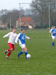 FZ001574 Pepijn voetballen.jpg